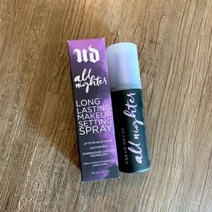 Full size UD All Nighter Setting Spray
